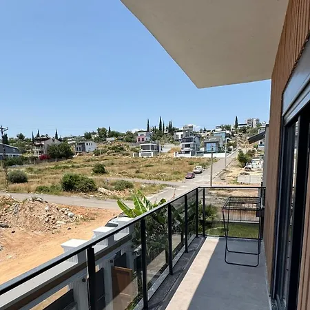 Βίλα Lea - 4 Km To The Sea 9 Km To The Airport *